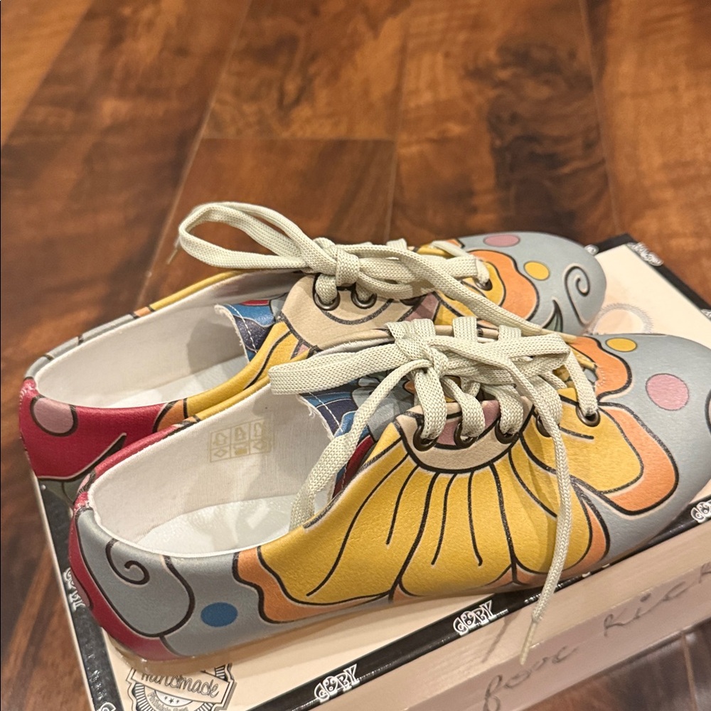 Brand New Coby size 37 Colorful Shoes